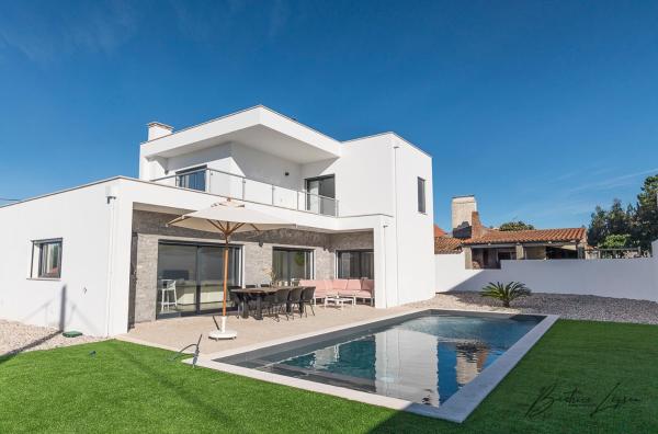 A la foto es mostra l'objecte Casa Kiara Silvercoast situat a la ciutat de Nadadouro.
