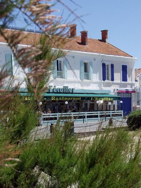 A la foto es mostra l'objecte Hôtel L'Ecailler situat a la ciutat de La Cotinière.