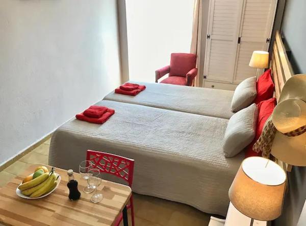 A la foto es mostra l'objecte Eleana Apartments situat a la ciutat de Hersonissos.