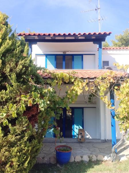 La photo montre l'objet Paliouri Blue House situé dans la ville de Paliouri.