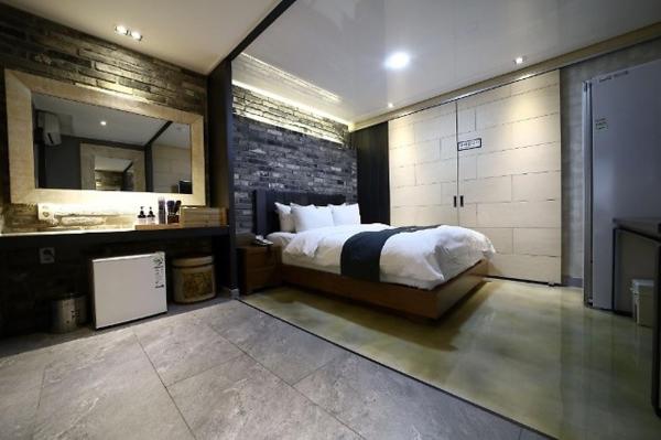 Daegu Seongseo Jb Premium Hotel - Daegu