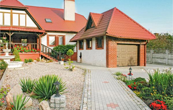 Auf dem Foto ist das Objekt Holiday Home Boreczno Duba in der Stadt Boreczno zu sehen.