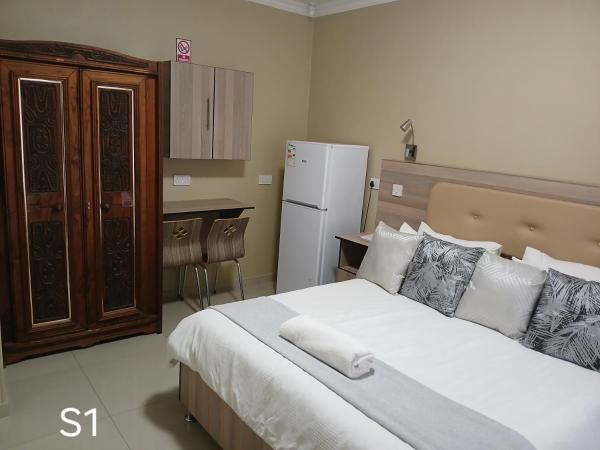 Casa MaSa Inn, Франсистаун