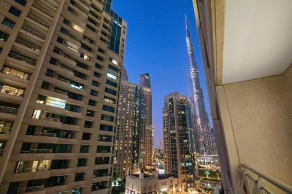FIRST CLASS 2BR Incredible Burj Khalifa View, Dubai