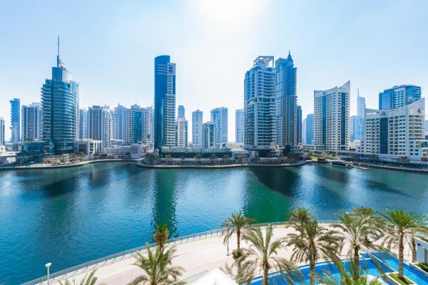 A la foto es mostra l'objecte Chic 1BR Marina View Retreat situat a la ciutat de Dubai.