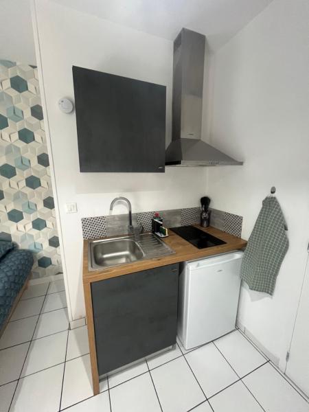 A la foto es mostra l'objecte Le studio du Port Boinot situat a la ciutat de Niort.