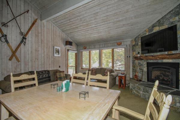 Mountainback 12 2 Bdrm 3 Ba Loft - Pet Ok photo 4