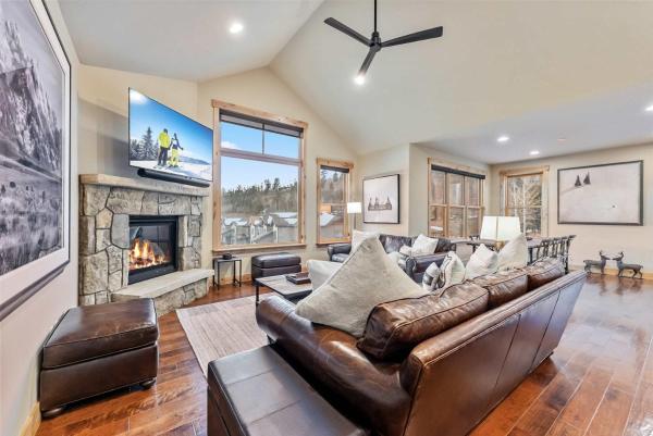 A la foto es mostra l'objecte Modern Keystone Townhome Next to River Run Village situat a la ciutat de Keystone.