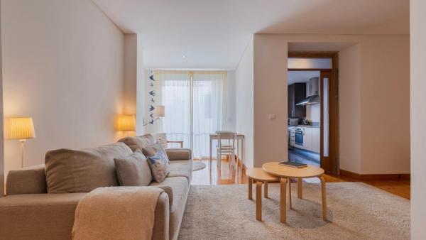 Luminous 1bdr Apartment By Lovelystay - Lissabon