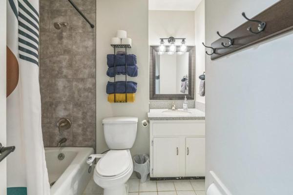 På billedet ses objektet Pool hot tub and grill Do not miss out beliggende i byen Fort Calhoun.