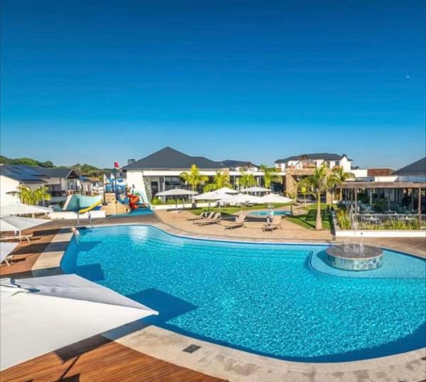 Penthouse Suite, Exquisite One Bedroom Apartment - Dolphin Coast