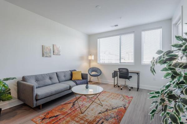 A la foto es mostra l'objecte TWO Luxe CozySuites in Downtown Cincinnati situat a la ciutat de Cincinnati.