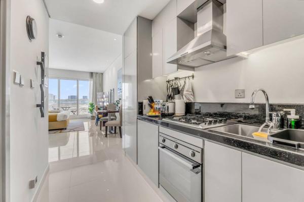 Φωτογραφία 5: Waves - Stylish Studio with Balcony in Dubai South
