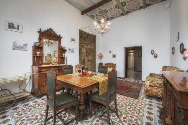 Auf dem Foto ist das Objekt La Rotonda in der Stadt Arezzo zu sehen.