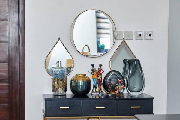 A la foto es mostra l'objecte iFORA Homes- Stylish 3 Bedroom Condo near A&C Mall situat a la ciutat de Accra.