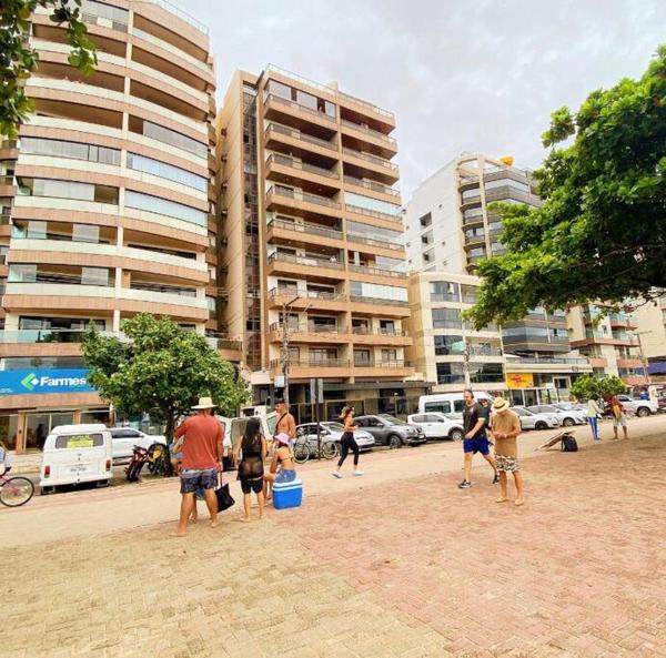 A la foto es mostra l'objecte Apartamento Atlântico Av Beira Mar Praia do Morro situat a la ciutat de Guarapari.