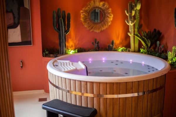 A la foto es mostra l'objecte L ' hacienda situat a la ciutat de Blendecques.