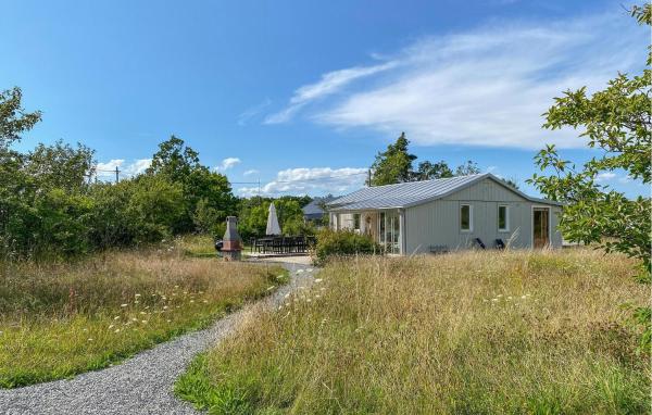 Auf dem Foto ist das Objekt Gorgeous Home In Köpingsvik With Wifi in der Stadt Kårehamn zu sehen.