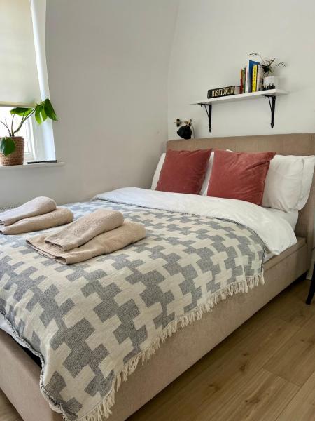 Leilighet med 1 soverom — 20 m² - Flat in Victorian West Kensington Mansion