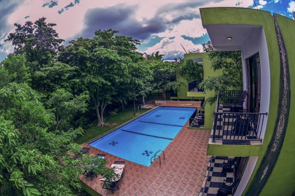A la foto es mostra l'objecte Hotel Golden Ray situat a la ciutat de Dambulla.