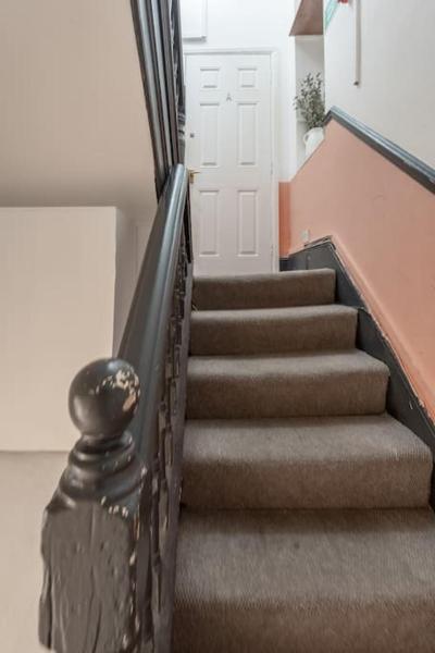 Bilde 5: Studio Flat in Victorian West Kensington Mansion with balcony