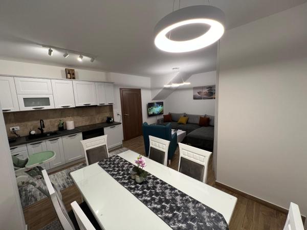 A la foto es mostra l'objecte Ruža vetrova A1- duplex situat a la ciutat de Nova Varoš.