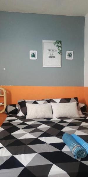 A la foto es mostra l'objecte Garser Bantul situat a la ciutat de Timuran.