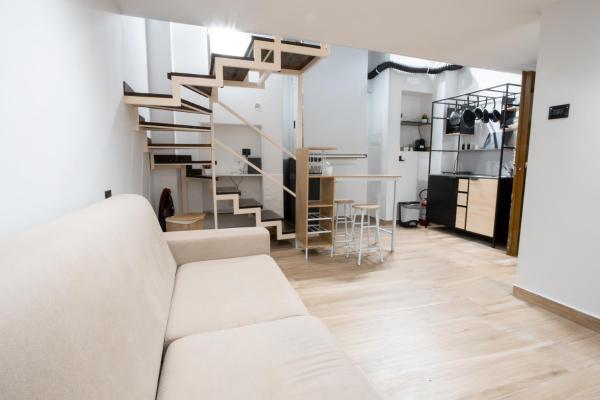 A la foto es mostra l'objecte The Pisani Home situat a la ciutat de Bari.