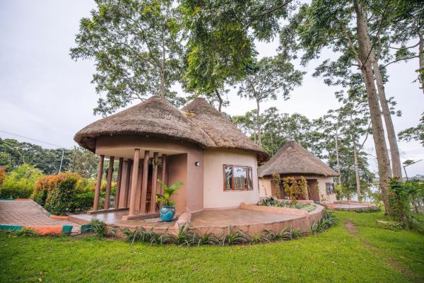 A la foto es mostra l'objecte De Rain Eco Beach Resort situat a la ciutat de Entebbe.