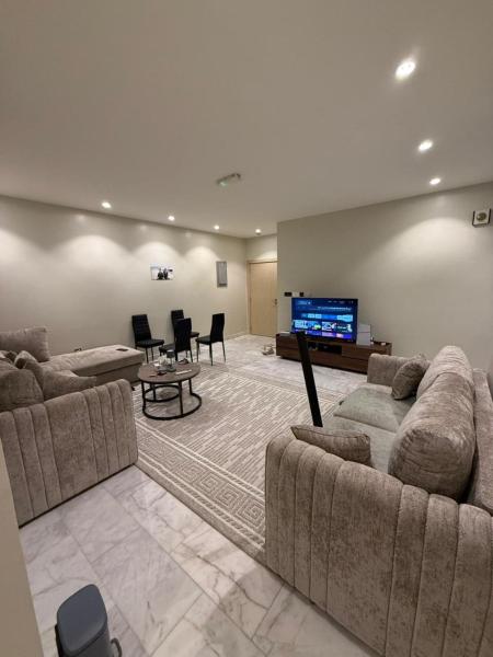 På billedet ses objektet Cozy Separate Apartment in Muscat beliggende i byen ‘Udhaybah.