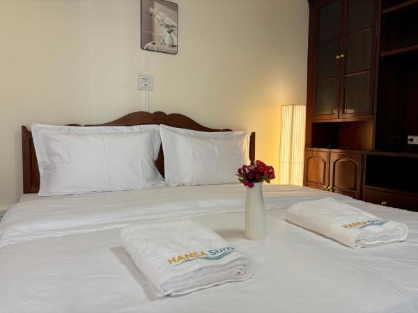 Na fotografii je vidět objekt Apamet Hotel Sukhumvit 55 nacházející se ve městě Khlong Toei.