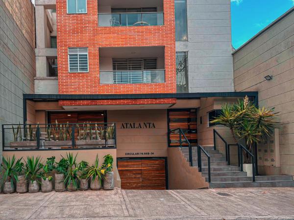Edificio Atalanta en el corazón de Medellín, Medellín