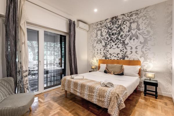 Romantic Piccolomini Lux Guest House, Rome