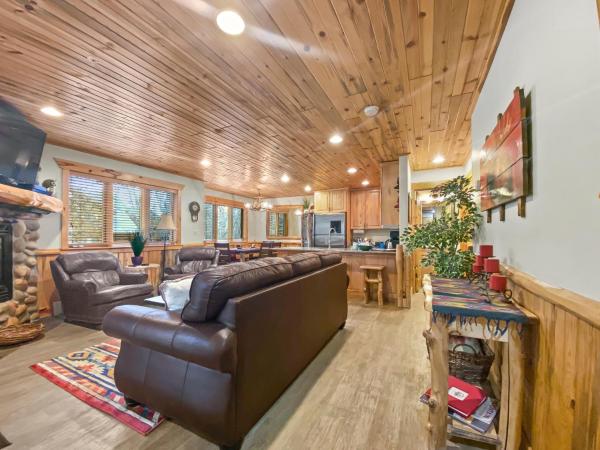 A la foto es mostra l'objecte 6 A Timberwolf Lodge by SkyRun Park City situat a la ciutat de Snyderville.