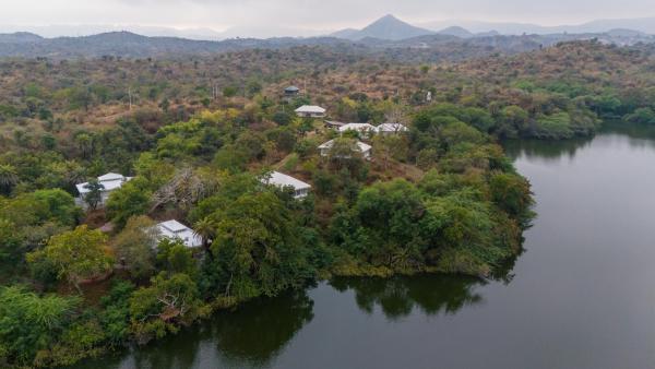 Na zdjęciu widoczny jest obiekt Dera Baghdarrah Nature Retreat Udaipur położony w mieście Udaipur.