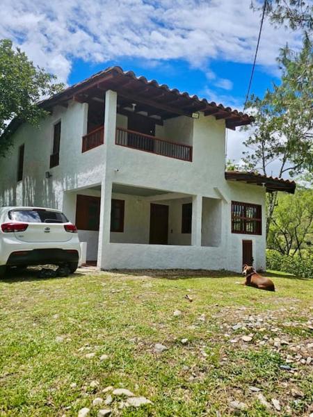 Na foto é possível ver o objeto Tranquilidad y Naturaleza Cabaña Concepción localizado na cidade de Concepción.