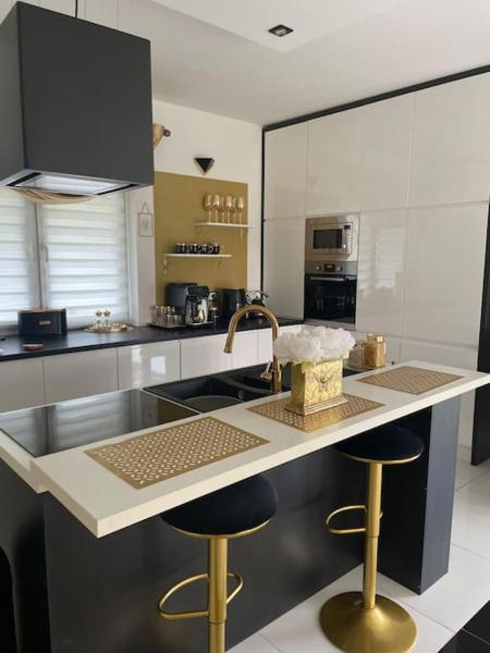 Στη φωτογραφία φαίνεται το αντικείμενο Villa Stella Strandnah που βρίσκεται στην πόλη Płoty.