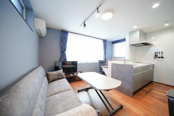 På billedet ses objektet Casa Antonio A モダン空間 駅近&空港バス 駐車場付 beliggende i byen Sapporo.