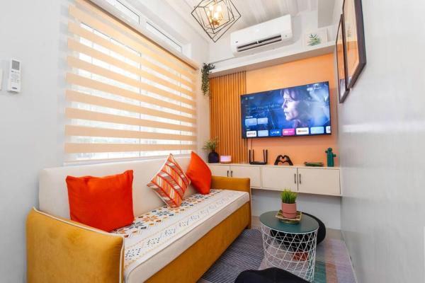 Foto 1: Unit 102 - Your Cozy Batangas Retreat