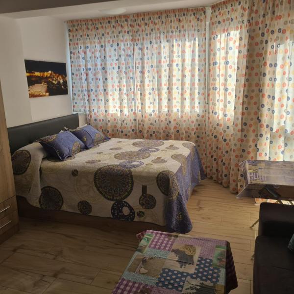 På billedet ses objektet Estudio Playa Torre del Mar beliggende i byen Torre del Mar.