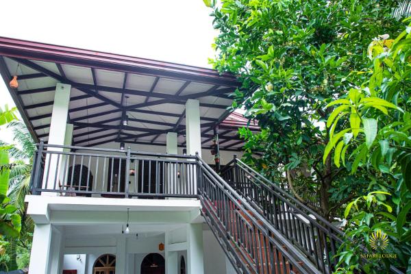 Auf dem Foto ist das Objekt Ceylon Gate Safari Lodge in der Stadt Embilipitiya zu sehen.