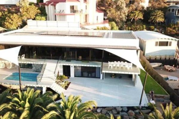 Na zdjęciu widoczny jest obiekt Adelaide - Upmarket Ocean Front Home - Esplanade Location położony w mieście Kingston Park.