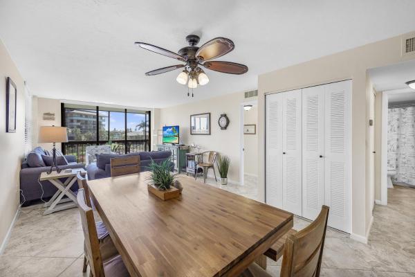 Billede 6: Condo with pool, view of Clam Bay and walk to beach