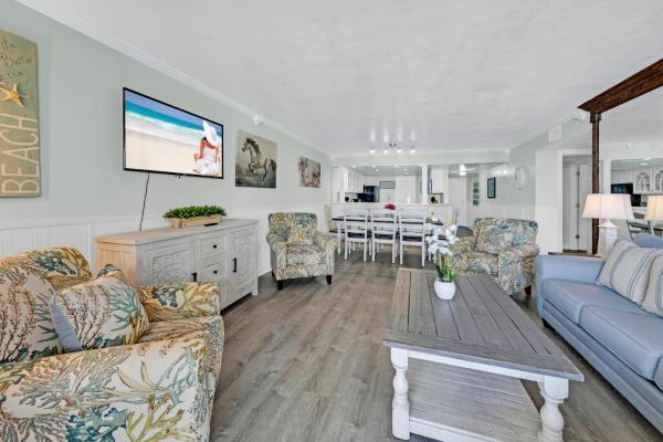Na zdjęciu widoczny jest obiekt 2082-2Bdrm Beach Front Condo - Free Beach Setup położony w mieście Destin.