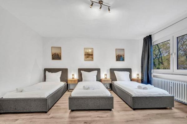 Nella foto è visibile l'oggetto Schöne Essen Wohnung - 5 Betten situato nella città di Essen.