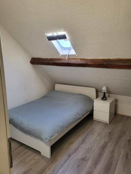 Enrike room 1, Luksemburg