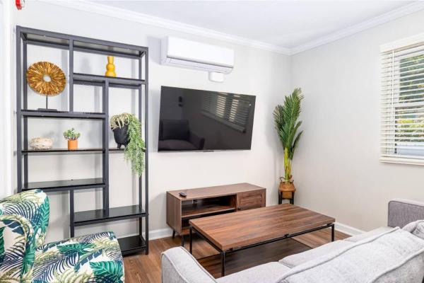 Sojourn 2 Br Luxury Beach Side Suite Surf Suite - Norfolk, VA