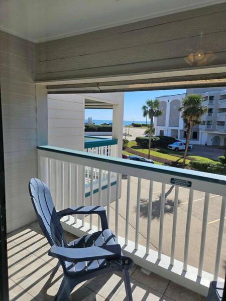Seawall Breeze One Bedroom Condo In Galveston - Galveston Island, TX