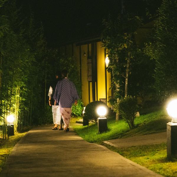 Foto 2: 山辺離宮