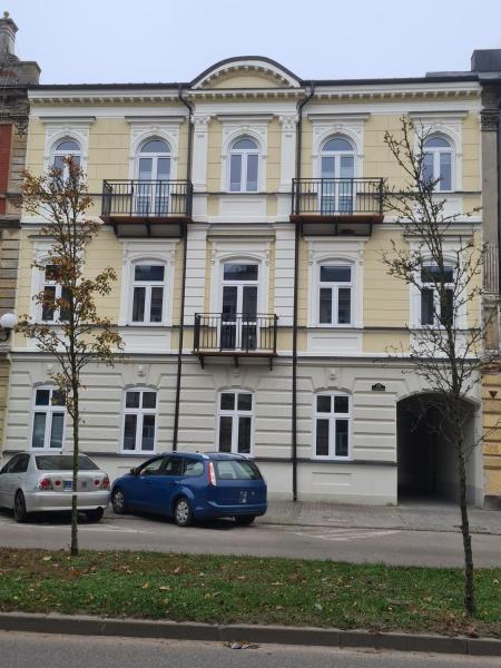 Auf dem Foto ist das Objekt Apartament w Kamienicy 13 in der Stadt Borki Wyrki zu sehen.